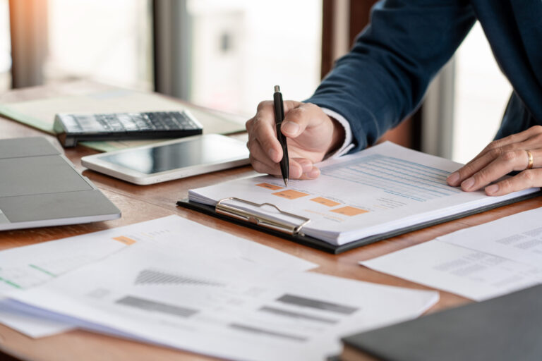 Strategy,Analysis,Concept,,Businessman,Working,Financial,Manager,Researching,Process,Accounting
