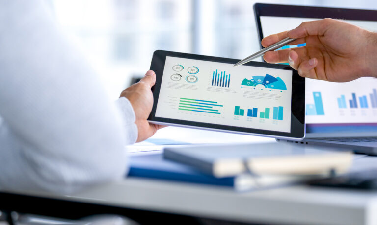 management reporting vs statutory reporting